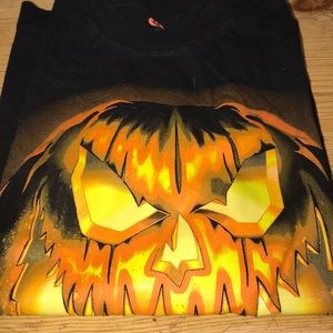 Boys Halloween shirt, size 8